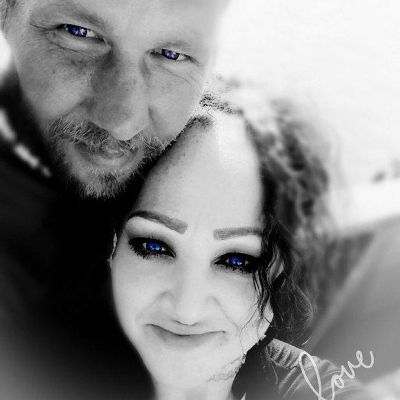 Meet your Posher, Van & April Cook - Picture 8 of 14